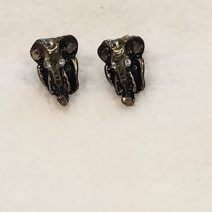 3/5$ bronze elephant studs